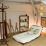 New! De Charme Au Mas De Soleil *